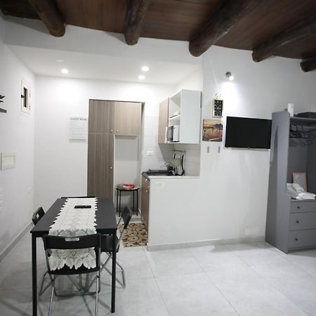 Appartement Vincent'S House à Naples Extérieur photo