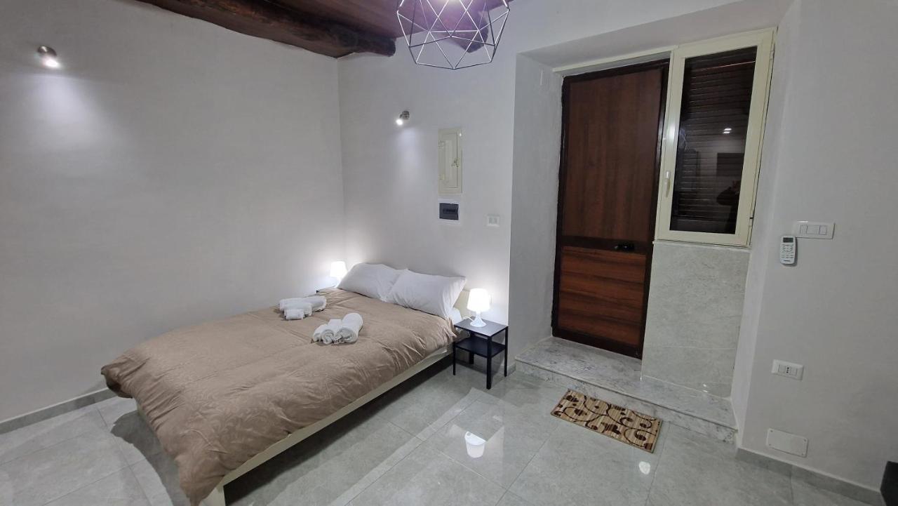 Appartement Vincent'S House à Naples Extérieur photo
