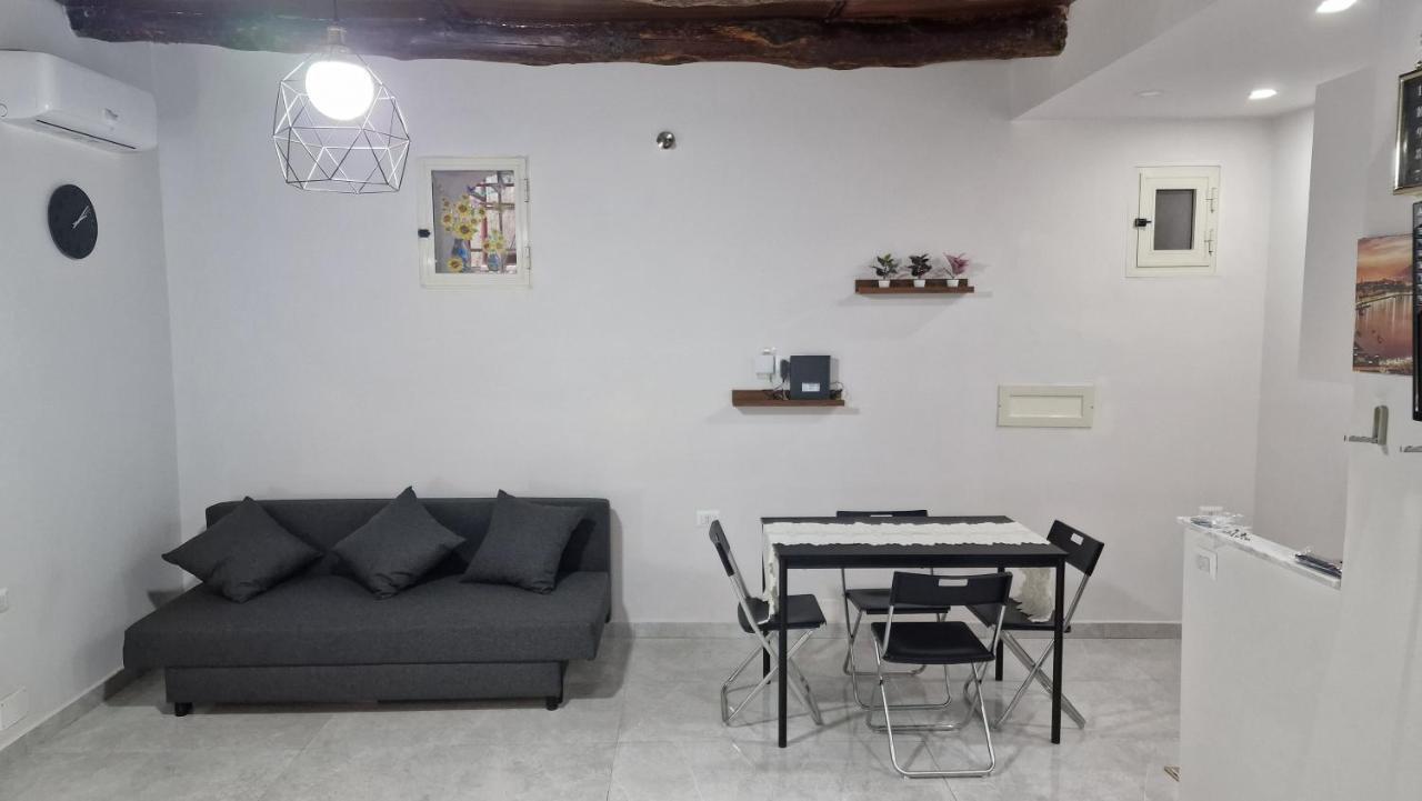 Appartement Vincent'S House à Naples Extérieur photo
