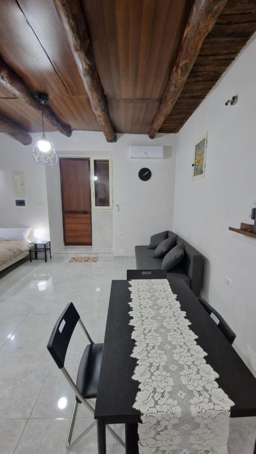Appartement Vincent'S House à Naples Extérieur photo